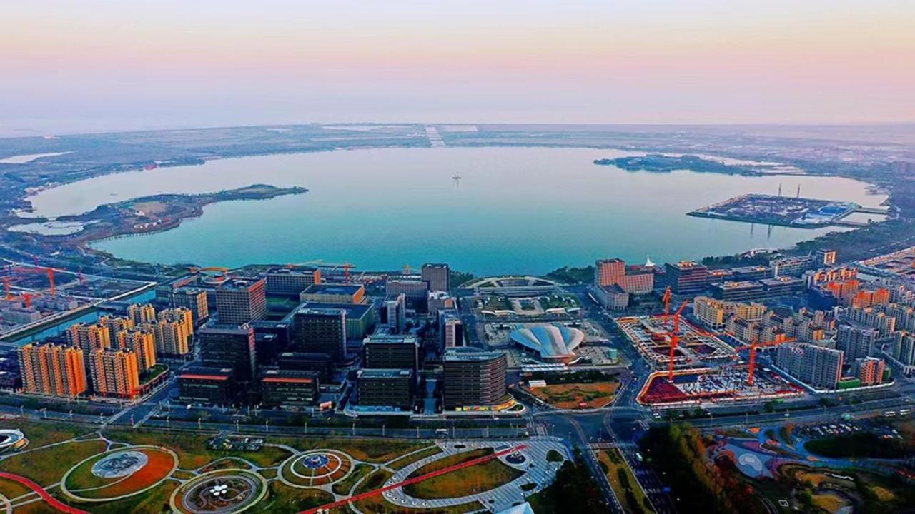 Holiday Inn Shanghai Dishui Lake By Ihg Nanhui Εξωτερικό φωτογραφία