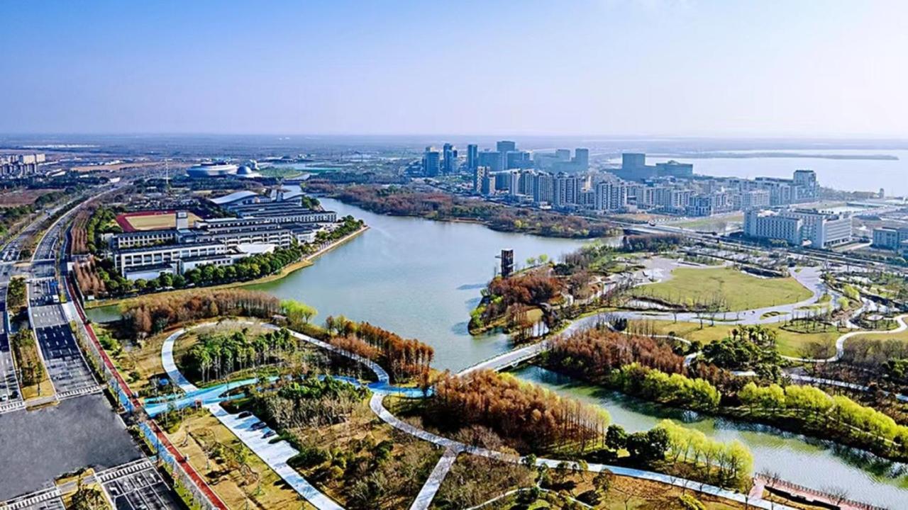Holiday Inn Shanghai Dishui Lake By Ihg Nanhui Εξωτερικό φωτογραφία